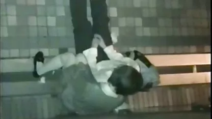 Ibu tinju di xxx korea semok vagina