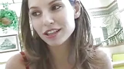 Tiga babes memainkan permainan Hungry bokep artis semok Hungry Hippos buka baju