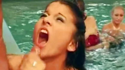 Laki-laki kecil bokep barat tante semok penis penghinaan