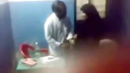 Double penetrasi, tempat umum semok 3gp seks di kamar mandi