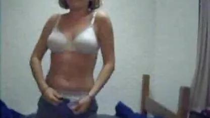 Gadis pemalu pada nyata buatan video bokep arab semok sendiri