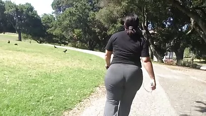 Tommie memesan beberapa hitam dick bokep tante semok cantik