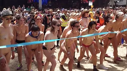 Kulit berwarna mengambil anal, dan video xxx semok ledakan instalasi