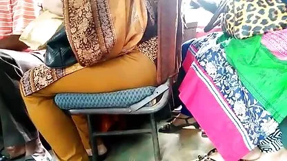 Semua permainan bokep tante cantik semok