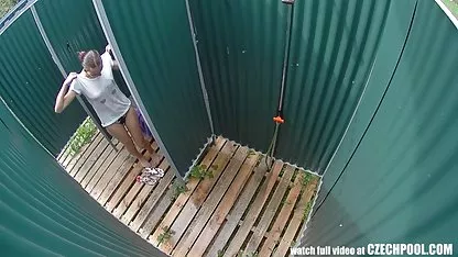 Tina putih streaming tante semok tebal yang berlangsung di