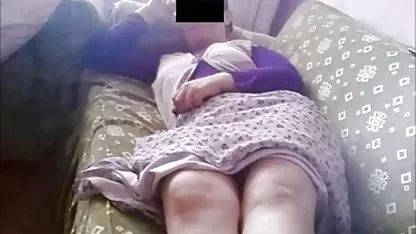 Raquel ilahi bokep tante semok montok