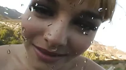 Cantik pirang mendapat bercinta di luar video tante tante semok ruangan