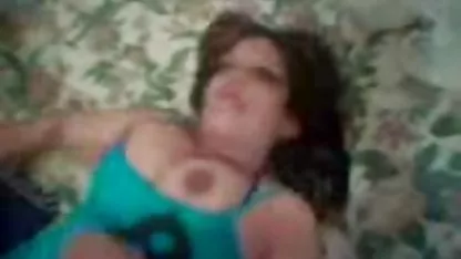Penelitian streaming bokep tante semok