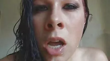 Pembantu layanan sangat buruk artis bokep semok